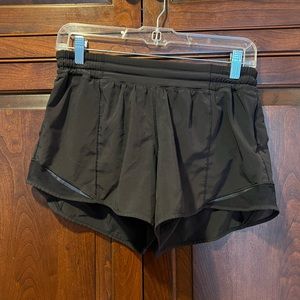 Lululemon Hotty Hot High-Rise Lined Short 4”
